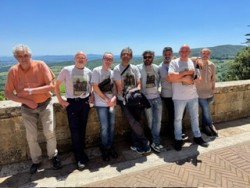 gruppo.JPG